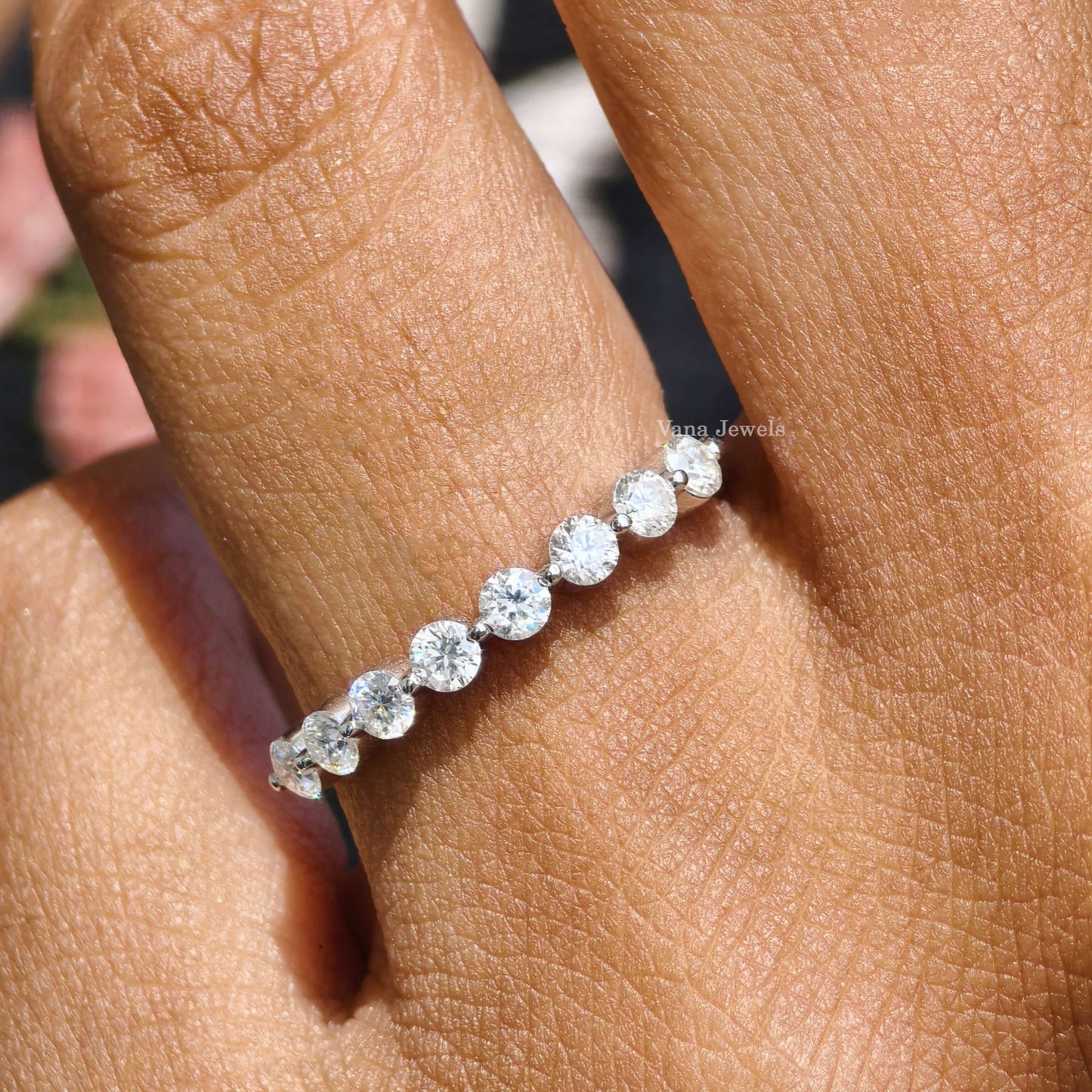 0.54 CT Round Cut Colorless Moissanite Band for Wedding