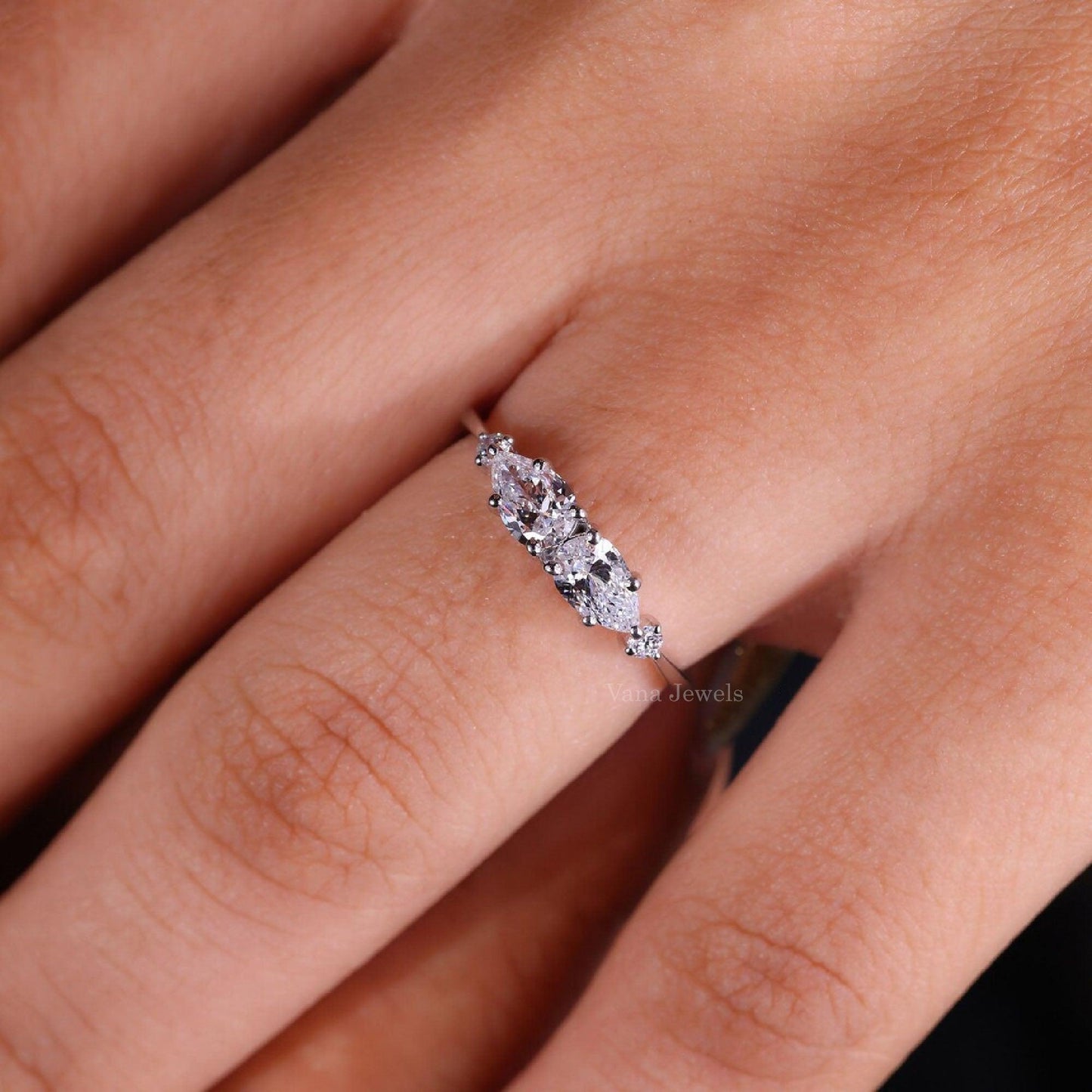 Pear Shaped Lab Grown Diamond Engagement Ring - Vana Jewels