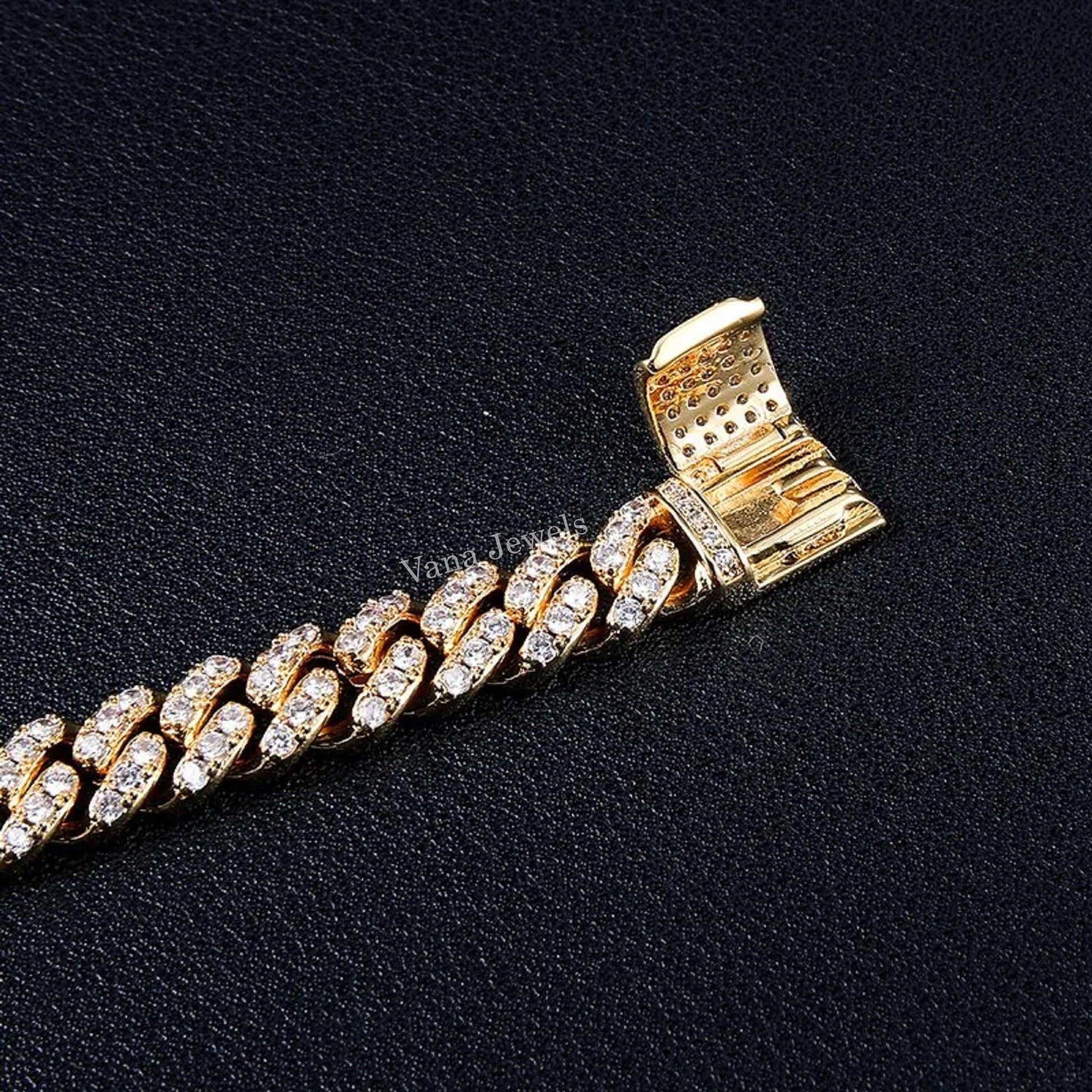 8mm VVS Moissanite Diamond Cuban Bracelet - Vana Jewels