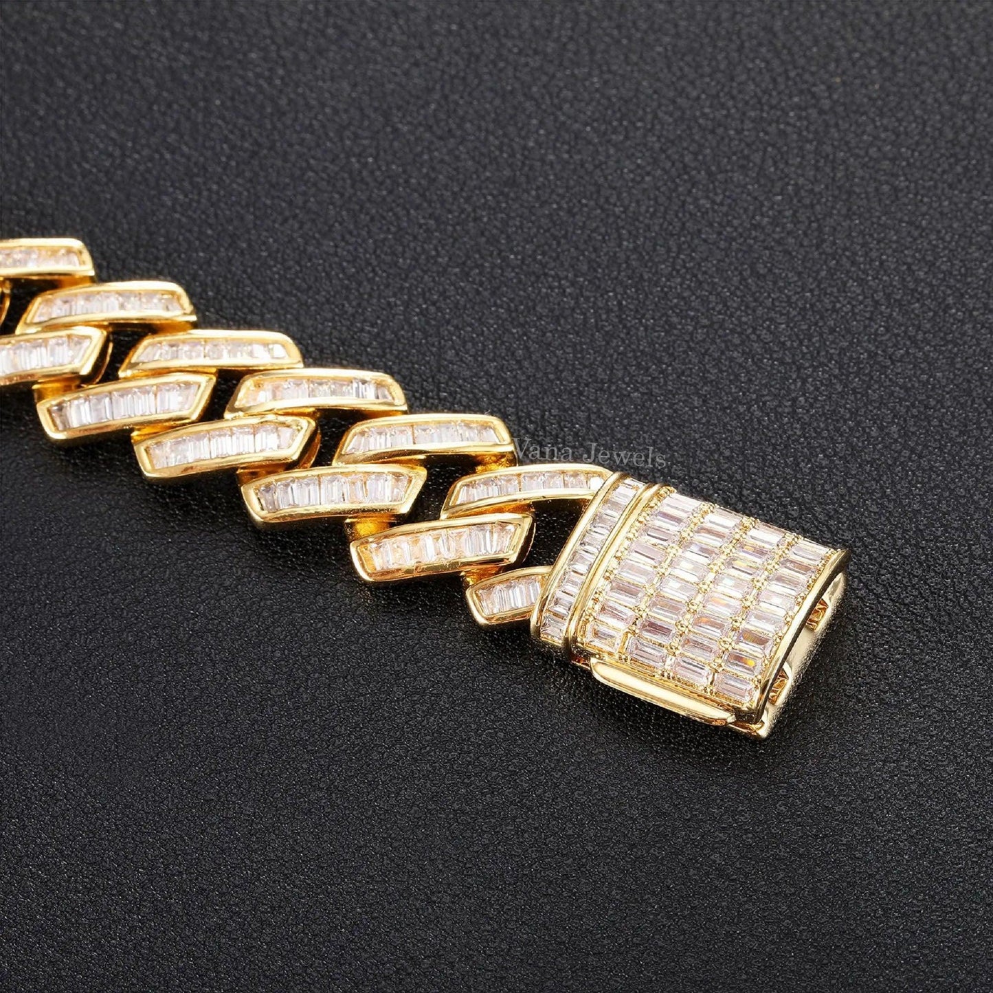 15MM Customized Cuban Bracelet For Rappers - Vana Jewels