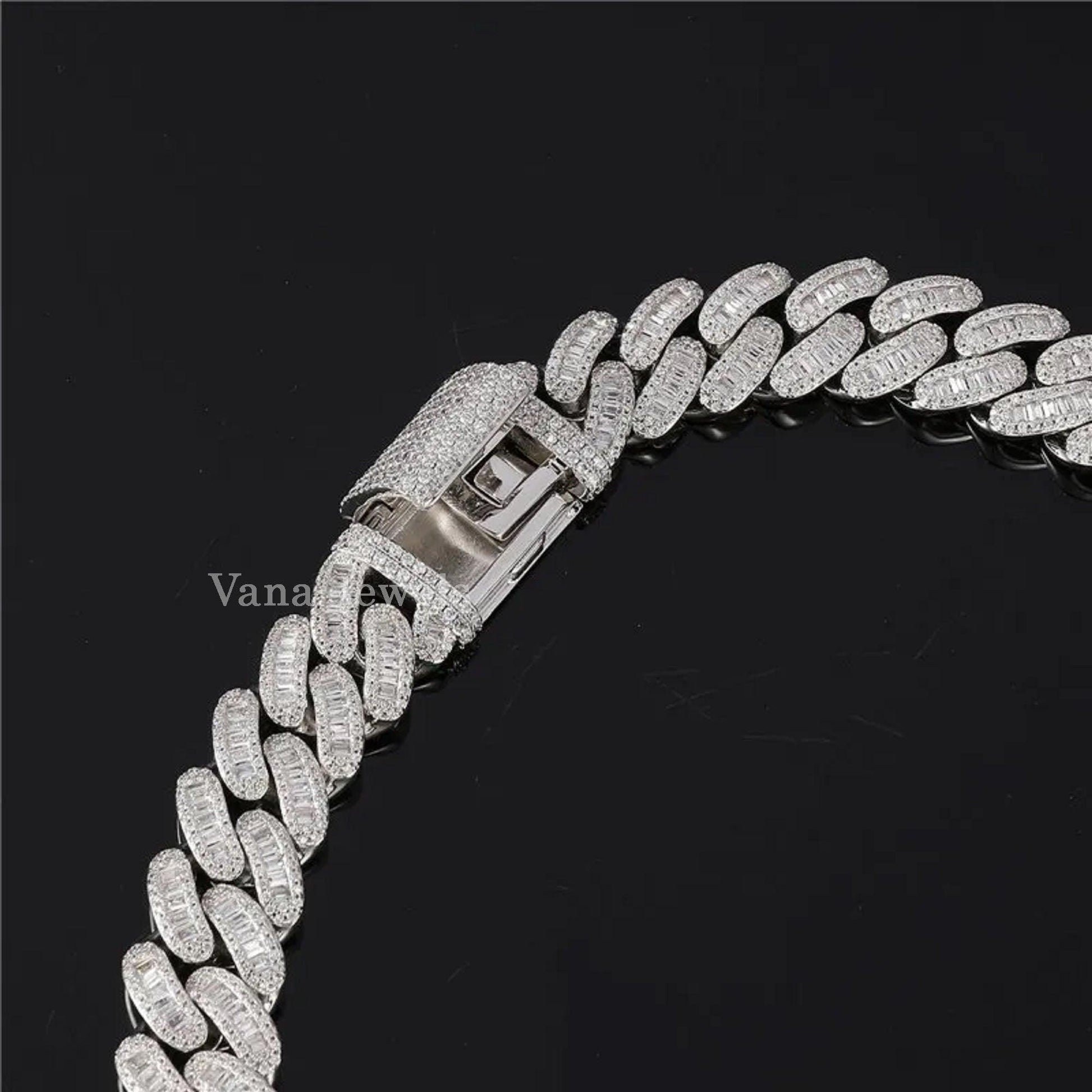 17MM VVS Baguette & Round Moissanite Diamond Iced Out Chain - Vana Jewels