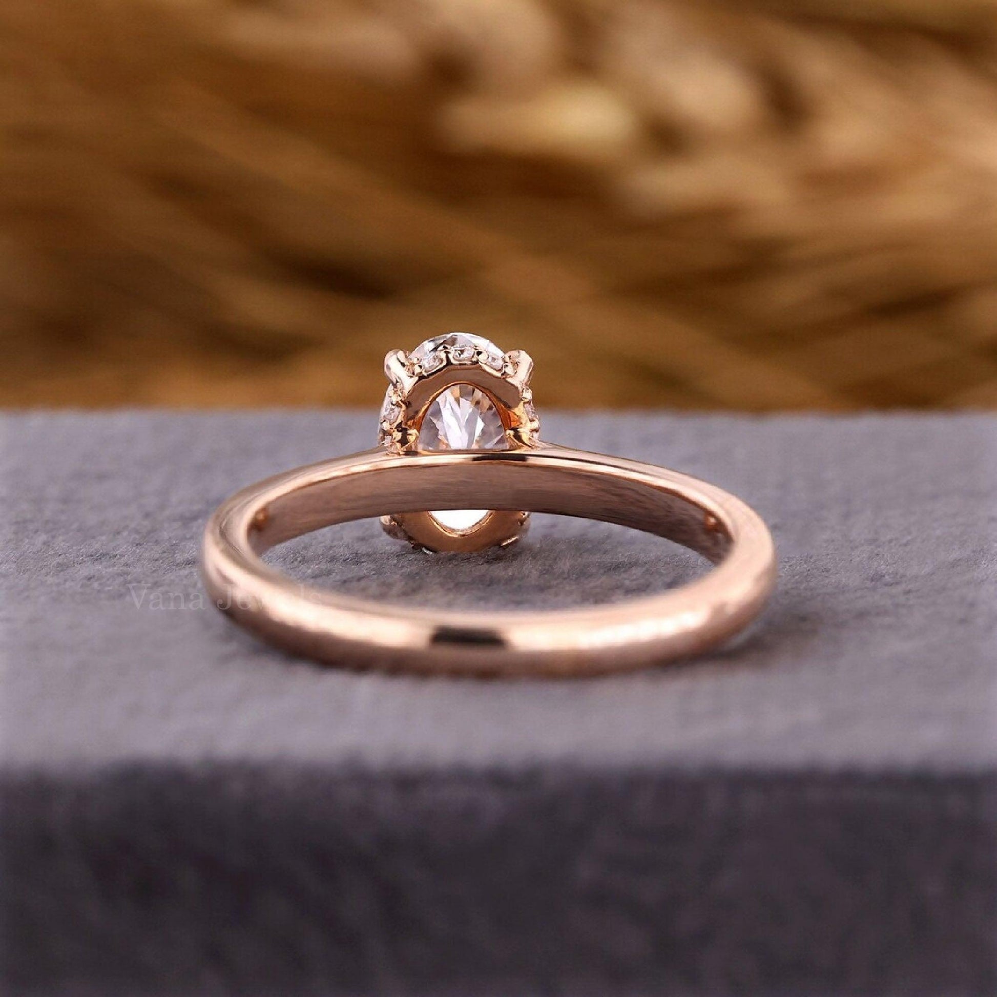 Oval Cut Lab Grown Diamond Engagement Ring - Vana Jewels