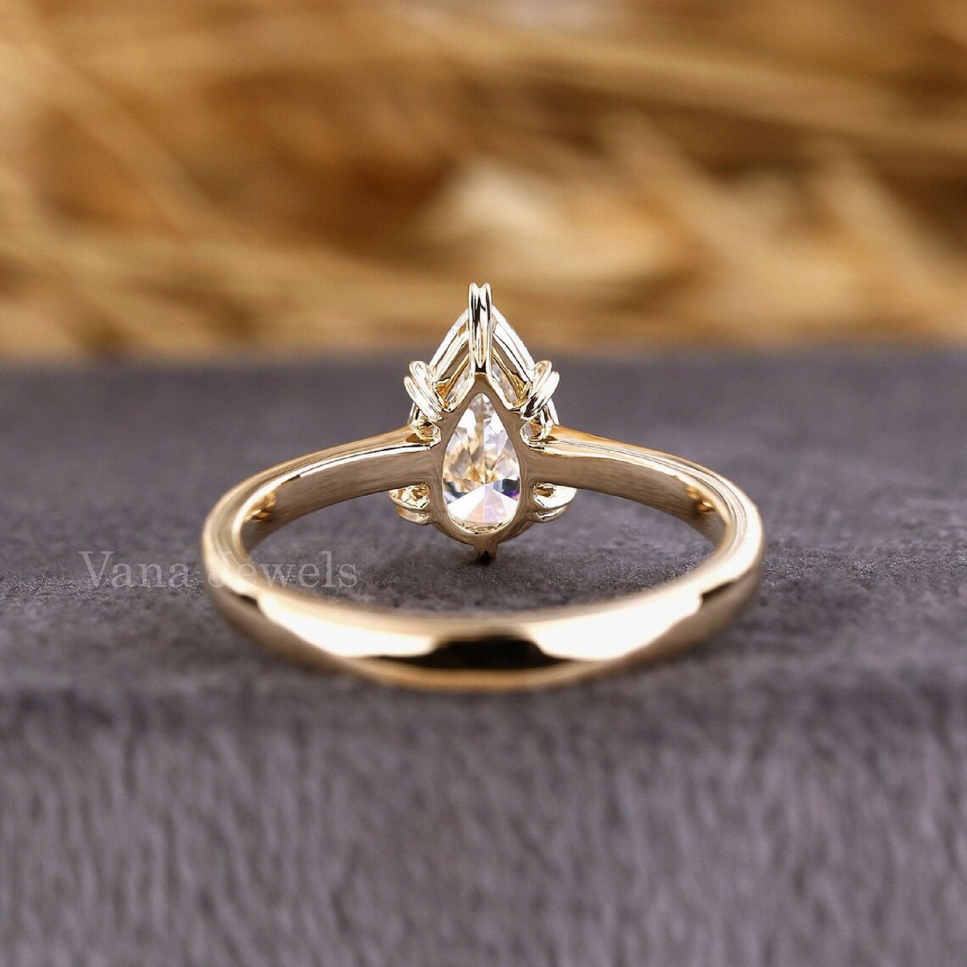 Pear Shaped Lab Grown Diamond Engagement Ring - Vana Jewels