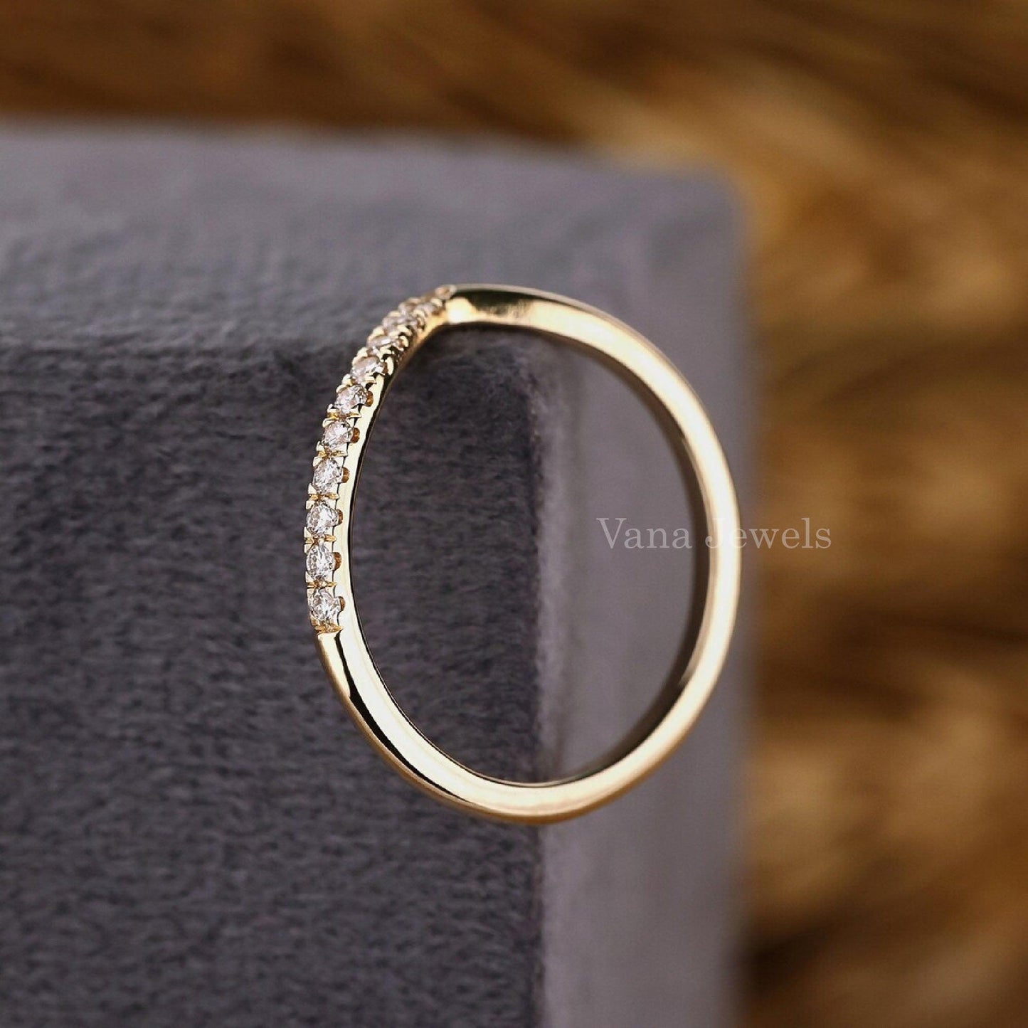 1.40 MM Round Cut Lab Grown Diamond V Shaped Ring - Vana Jewels