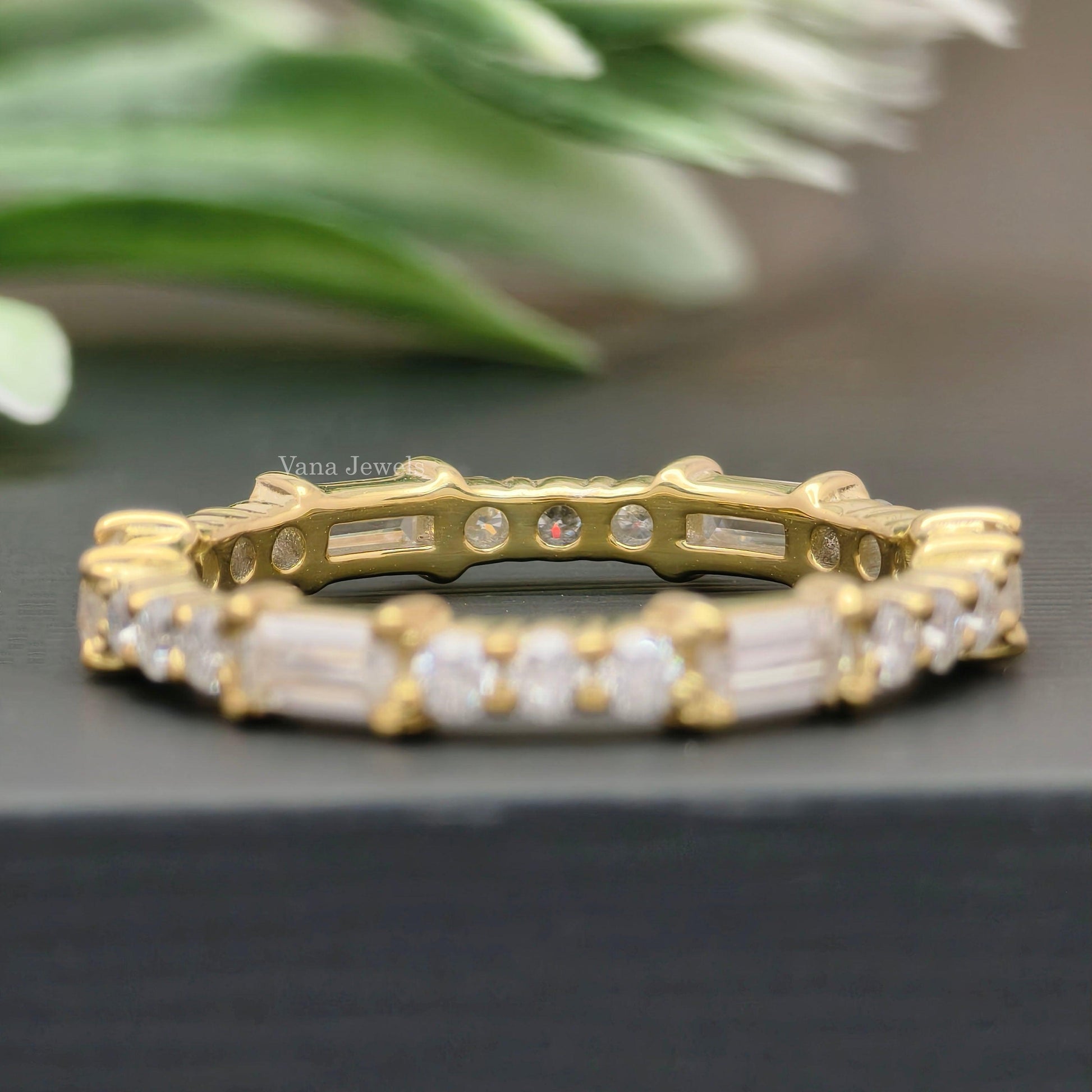 1.29 TCW Baguette and Round Cut Moissanite Full Eternity Wedding Band. - Vana Jewels