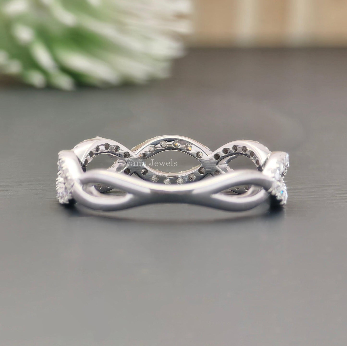 Infinity Crossover Round Cut Moissanite Wedding Band - Vana Jewels