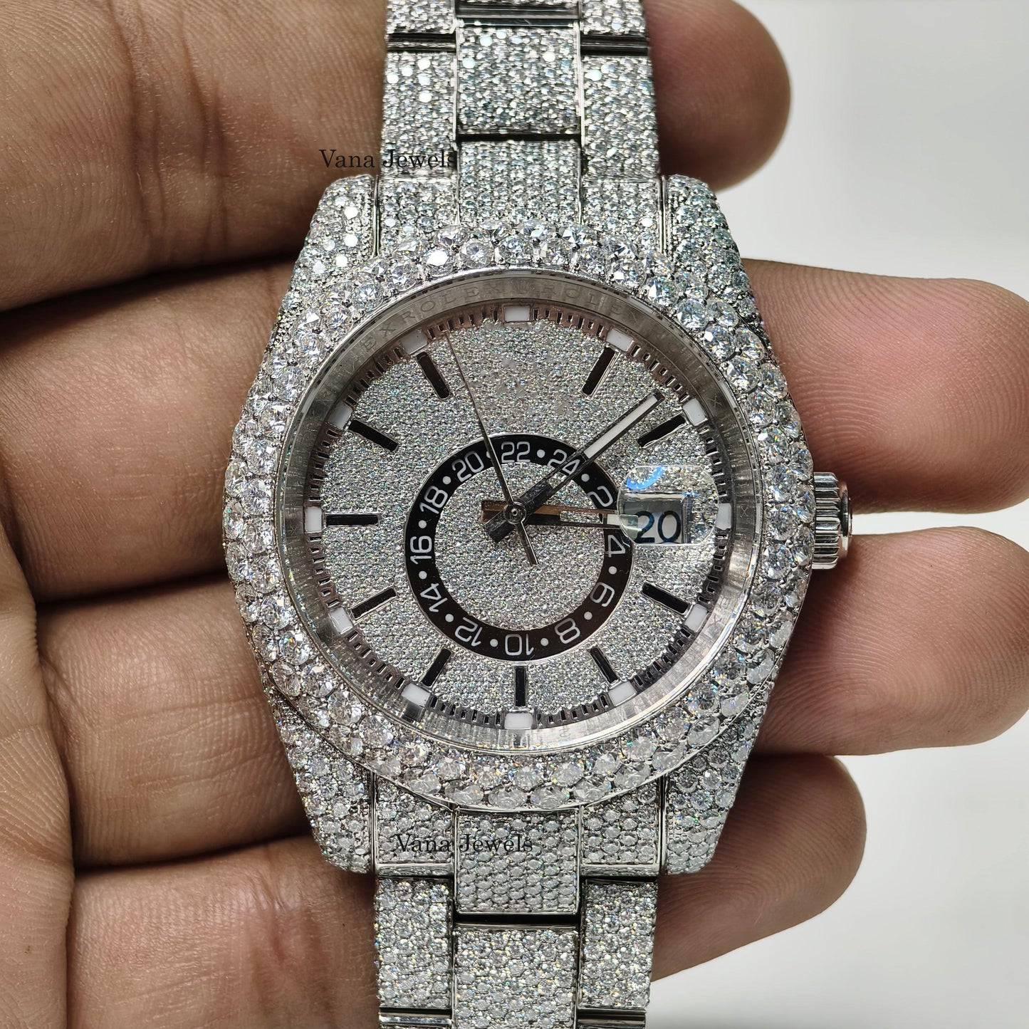 Luxury Moissanite Watch, Round Cut VVS Moissanite Diamond Watch - Vana Jewels