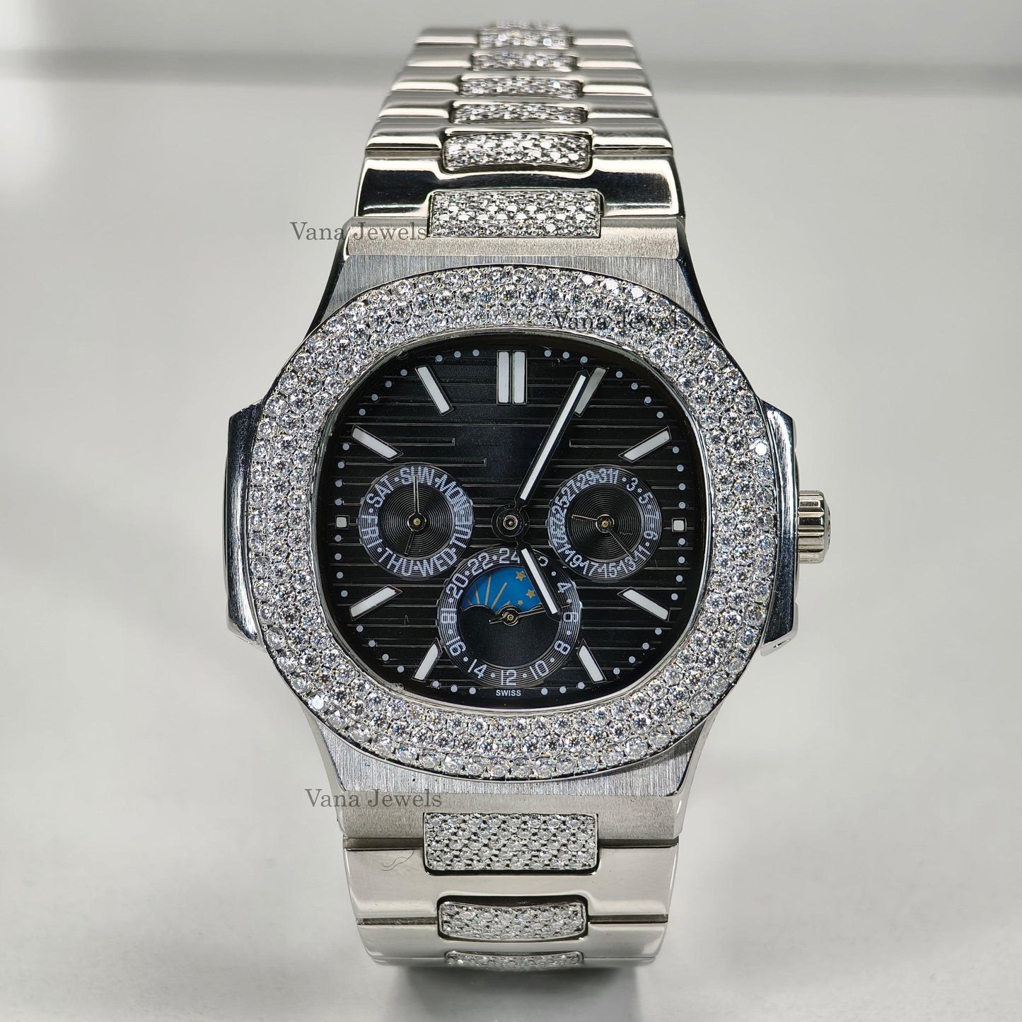 Round Cut VVS Moissanite Diamond Luxury's Watch - Vana Jewels